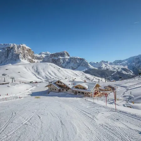 Pensionat Rifugio Salei *